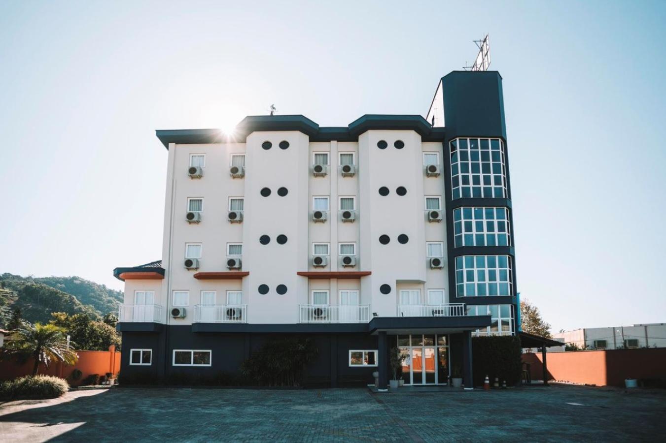 Andardac Hotel Guaramirim Exterior photo